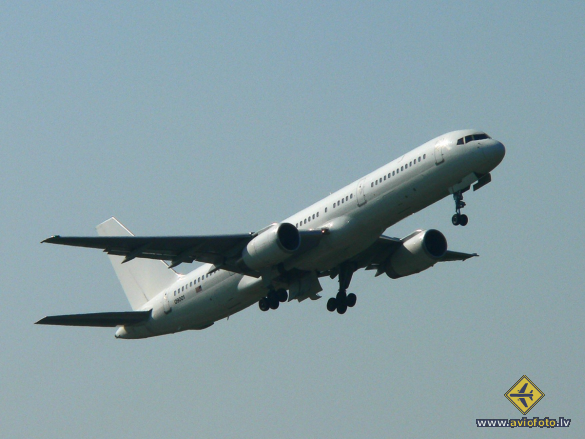 Boeing C-32B (757-23A)